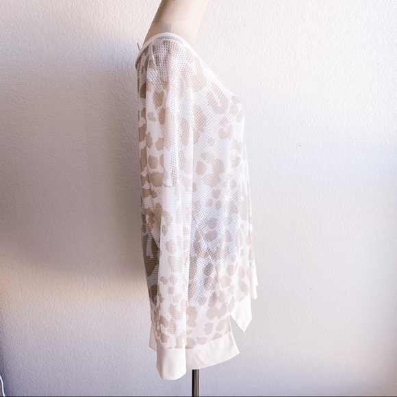 HONEYME Leopard Print Knit Long Sleeve Top - Picture 7 of 11